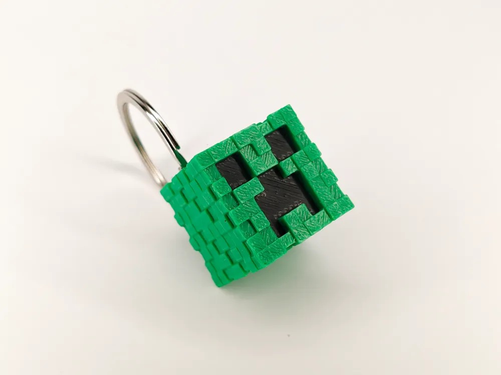 Creeper Head Keychain